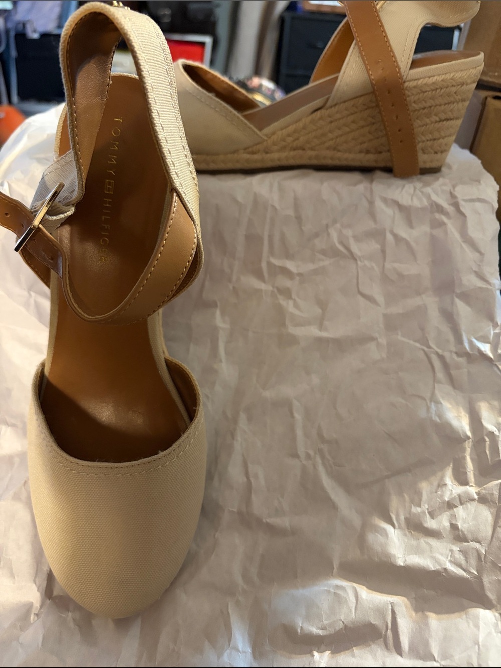 Tommy Hilfiger Cream Canvas and Tan Leather Espadrille Wedges